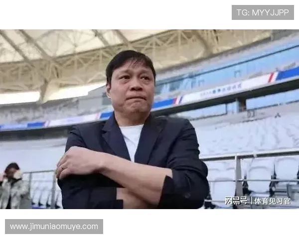 国足名宿回应白旗争议直言不讳年纪非借口 国足名宿回应白旗争议直言不讳年纪非借口